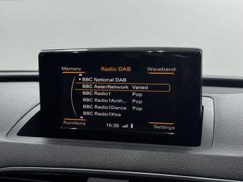 Audi Q3 1.4 TFSI CoD S line Edition S Tronic Euro 6 (s/s) 5dr