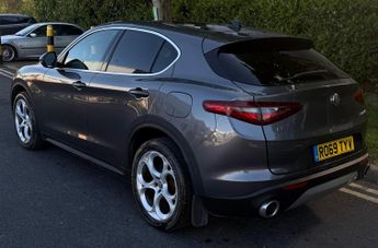 Alfa Romeo Stelvio 2.0T Speciale Auto Q4 AWD Euro 6 (s/s) 5dr