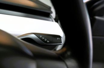 TESLA Model 3 (Dual Motor) Performance Saloon 4dr Electric Auto 4WDE (Performa