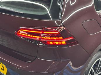 Volkswagen Golf 1.4 TSI 8.7kWh GTE DSG Euro 6 (s/s) 5dr