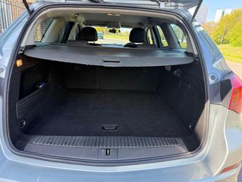 Vauxhall Astra 2.0 CDTi ecoFLEX SRi Sports Tourer Euro 5 (s/s) 5dr