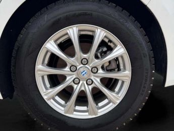 TOYOTA PRIUS 1.5 Saloon 4dr Petrol Hybrid CVT