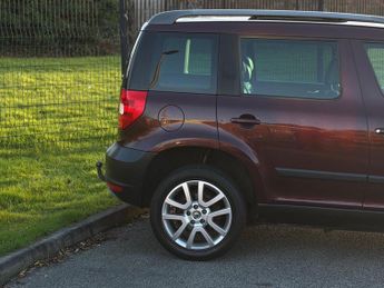 Skoda Yeti 2.0 TDI Elegance DSG 4WD Euro 5 5dr