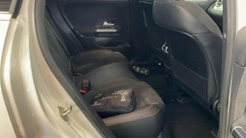 Mercedes-Benz EQA EQA 250 66.5kWh AMG Line Auto 5dr