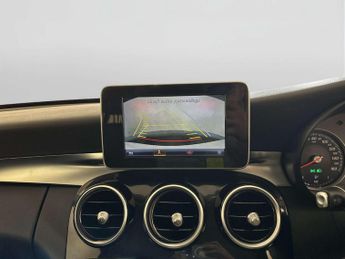 Mercedes-Benz C Class 2.1 C220 BlueTEC SE Saloon 4dr Diesel G-Tronic+ Euro 6 (s/s) (17