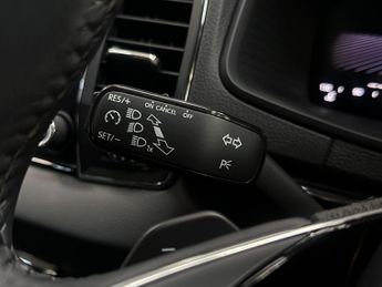 Skoda Karoq 1.5 TSI ACT SE L DSG Euro 6 (s/s) 5dr