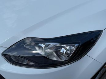 Ford Focus 1.6 Zetec S Powershift Euro 5 5dr