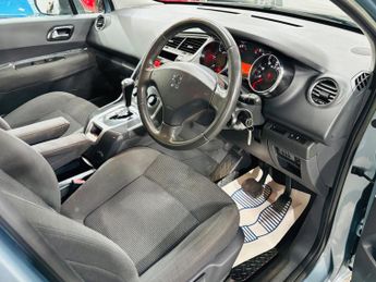 Peugeot 5008 2.0 HDi Active Auto Euro 5 5dr