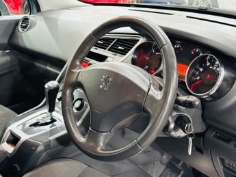 Peugeot 5008 2.0 HDi Active Auto Euro 5 5dr