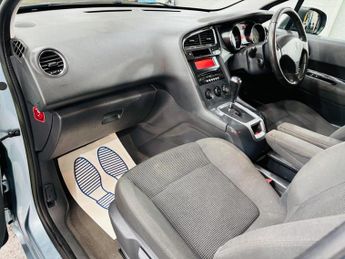 Peugeot 5008 2.0 HDi Active Auto Euro 5 5dr