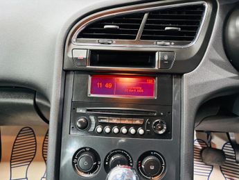 Peugeot 5008 2.0 HDi Active Auto Euro 5 5dr