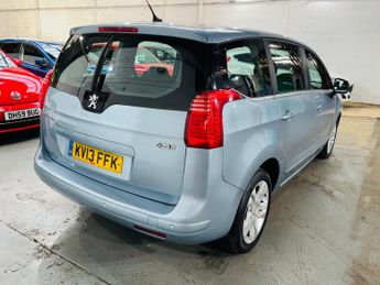 Peugeot 5008 2.0 HDi Active Auto Euro 5 5dr
