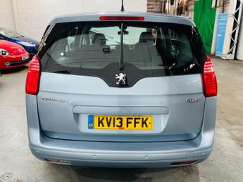 Peugeot 5008 2.0 HDi Active Auto Euro 5 5dr
