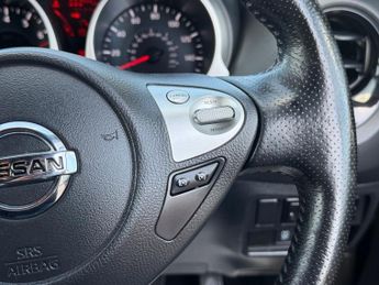 Nissan Juke 1.6 N-Connecta XTRON Euro 6 5dr