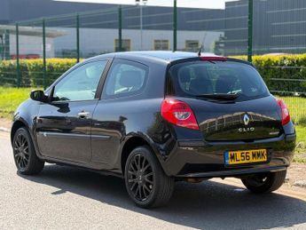 Renault Clio 1.4 16v Dynamique 3dr