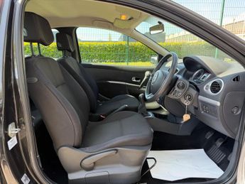 Renault Clio 1.4 16v Dynamique 3dr