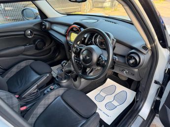 MINI Hatch 1.5 Cooper Steptronic Euro 6 (s/s) 5dr