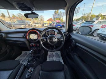 MINI Hatch 1.5 Cooper Steptronic Euro 6 (s/s) 5dr
