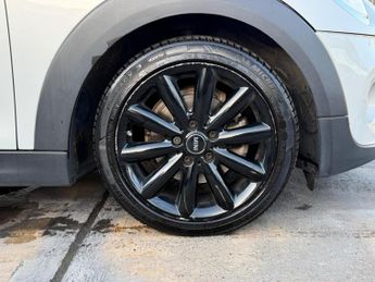 MINI Hatch 1.5 Cooper Steptronic Euro 6 (s/s) 5dr