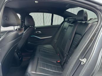 BMW 3 Series 2.0 330e 12kWh M Sport Auto Euro 6 (s/s) 4dr