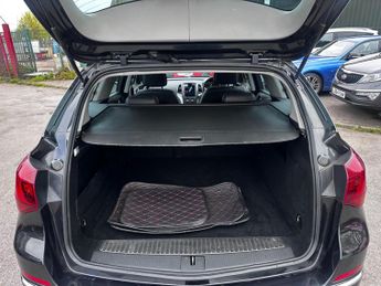 Vauxhall Astra 2.0 CDTi SE Sports Tourer Auto Euro 5 5dr