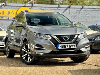 Nissan Qashqai 1.2 DIG-T N-Connecta Euro 6 (s/s) 5dr