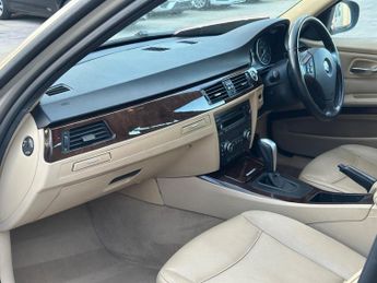 BMW 3 Series 2.0 320i SE Steptronic Euro 4 4dr