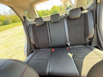 Ford EcoSport 1.0T EcoBoost ST-Line Auto Euro 6 (s/s) 5dr