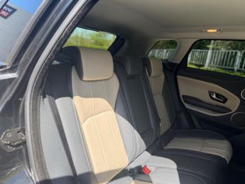 Land Rover Range Rover Evoque 2.0 TD4 SE Tech Auto 4WD Euro 6 (s/s) 5dr