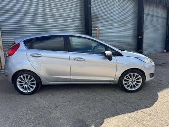 Ford Fiesta 1.0T EcoBoost Titanium X Euro 6 (s/s) 5dr