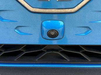 MG MG ZS 72.6kWh Trophy Connect Long Range Auto 5dr