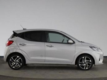Hyundai i10 1.2 Premium Hatchback 5dr Petrol Auto Euro 6 (s/s) (79 ps)