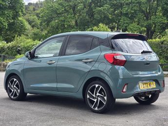 Hyundai i10 1.2 Premium Hatchback 5dr Petrol Auto Euro 6 (s/s) (84 ps)