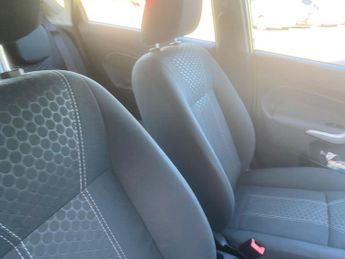 Ford Fiesta 1.4 Zetec 5dr