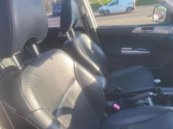 Subaru Forester 2.0D SureTrak 4WD Euro 4 5dr