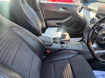 Mercedes-Benz GLA 2.1 GLA200d AMG Line 7G-DCT Euro 6 (s/s) 5dr