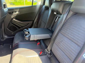 Mercedes-Benz GLA 2.1 GLA200d AMG Line 7G-DCT Euro 6 (s/s) 5dr