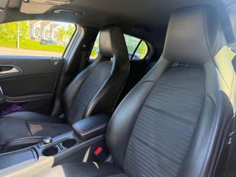 Mercedes-Benz GLA 2.1 GLA200d AMG Line 7G-DCT Euro 6 (s/s) 5dr
