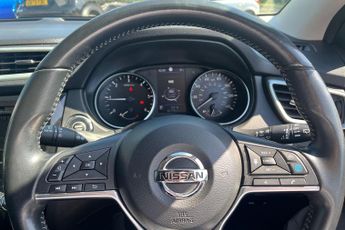 Nissan Qashqai 1.7 dCi Tekna 5dr 4WD CVT