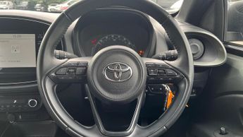 Toyota Aygo X 1.0 VVT-i Edge x-shift Euro 6 (s/s) 5dr