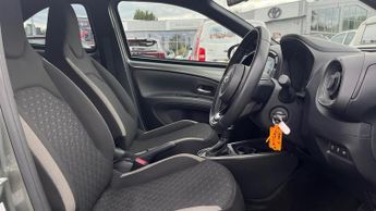 Toyota Aygo X 1.0 VVT-i Edge x-shift Euro 6 (s/s) 5dr