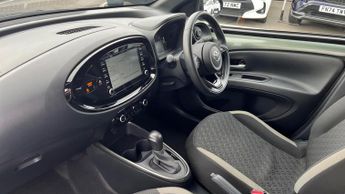 Toyota Aygo X 1.0 VVT-i Edge x-shift Euro 6 (s/s) 5dr