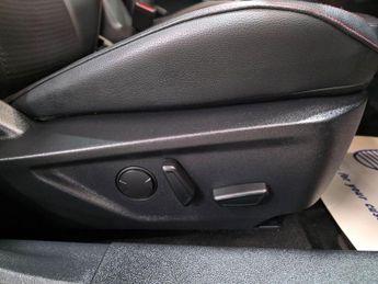 Ford Focus 1.0T EcoBoost ST-Line X Auto Euro 6 (s/s) 5dr