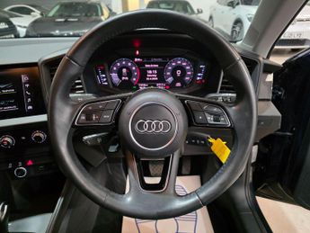 Audi A1 1.0 TFSI 30 SE Sportback S Tronic Euro 6 (s/s) 5dr