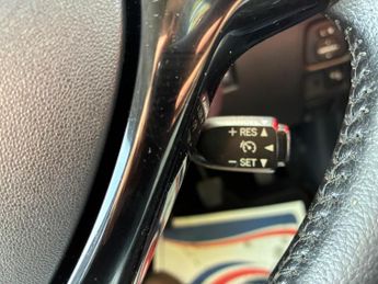 Toyota AYGO 1.0 VVT-i x-play Euro 6 5dr