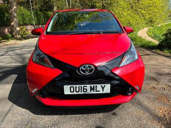 Toyota AYGO 1.0 VVT-i x-play Euro 6 5dr