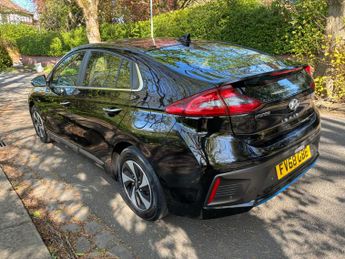 Hyundai IONIQ 1.6 h-GDi Premium DCT Euro 6 (s/s) 5dr