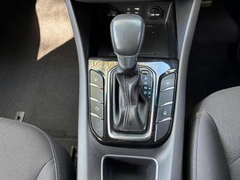 Hyundai IONIQ 1.6 h-GDi Premium DCT Euro 6 (s/s) 5dr