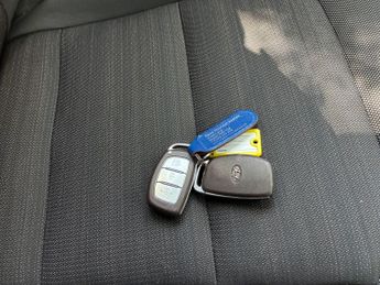 Hyundai IONIQ 1.6 h-GDi Premium DCT Euro 6 (s/s) 5dr