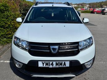 Dacia Sandero Stepway 0.9 TCe Laureate Euro 5 5dr